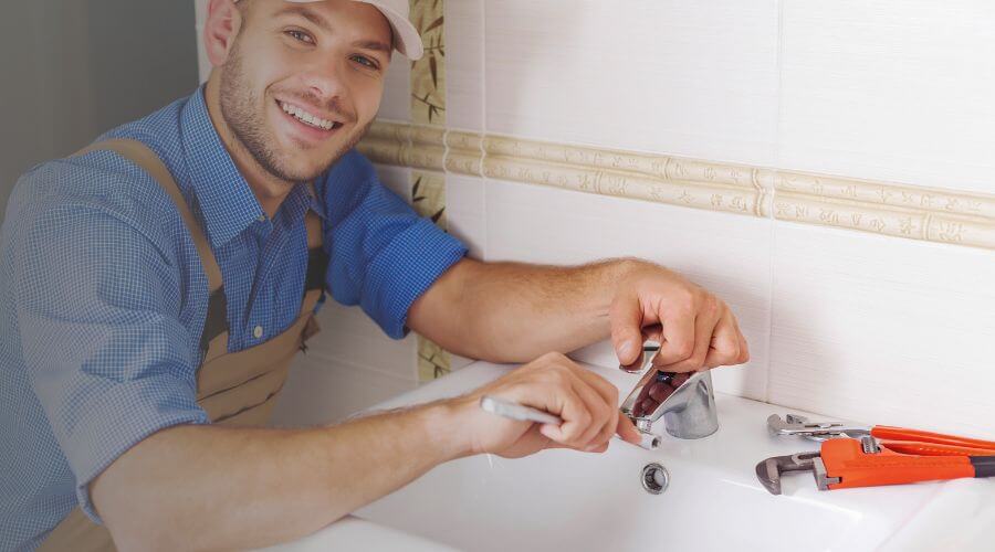 Kitchen Faucet Repair Service in Marshalltown, IA